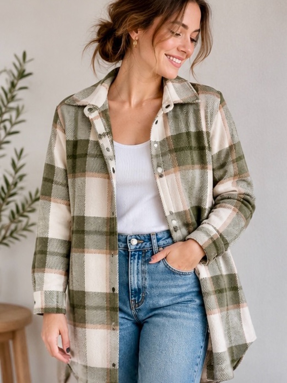 BB Dakota Plaid Shacket Jacket Size Small Olive Cream Like New